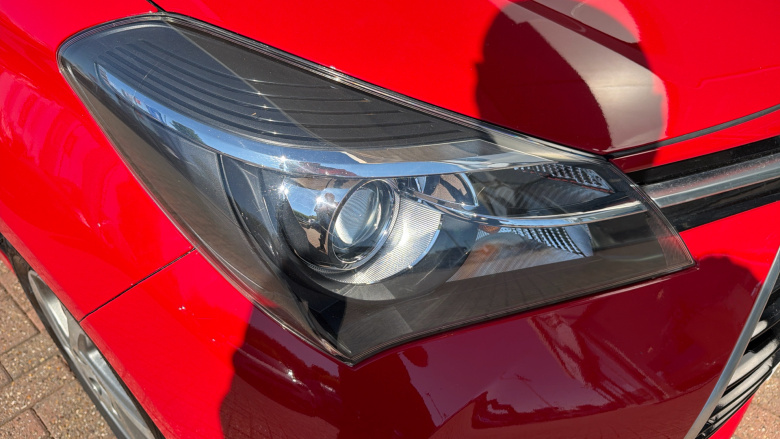 Toyota Yaris 1.5 Hybrid Icon 5dr CVT Hybrid Hatchback